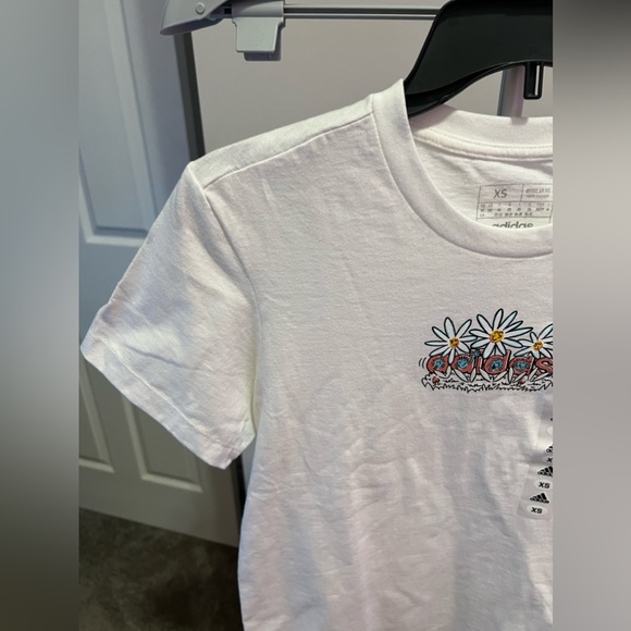 Adidas White Doodle Sportswear Photo Logo Graphic Tee Size XS NWT - Picture 8 of 12